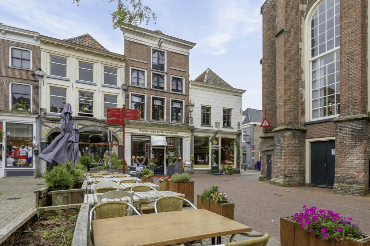 Bekijk foto 3 van Broederstraat 23