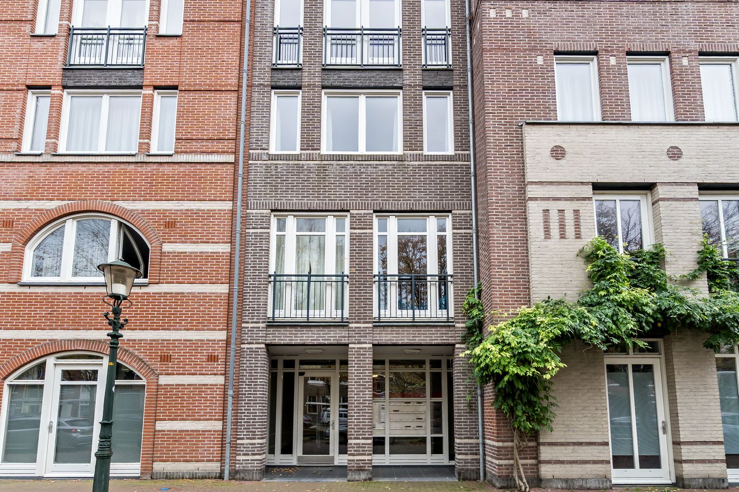 Photo 44 of Boomsluiterskade 229