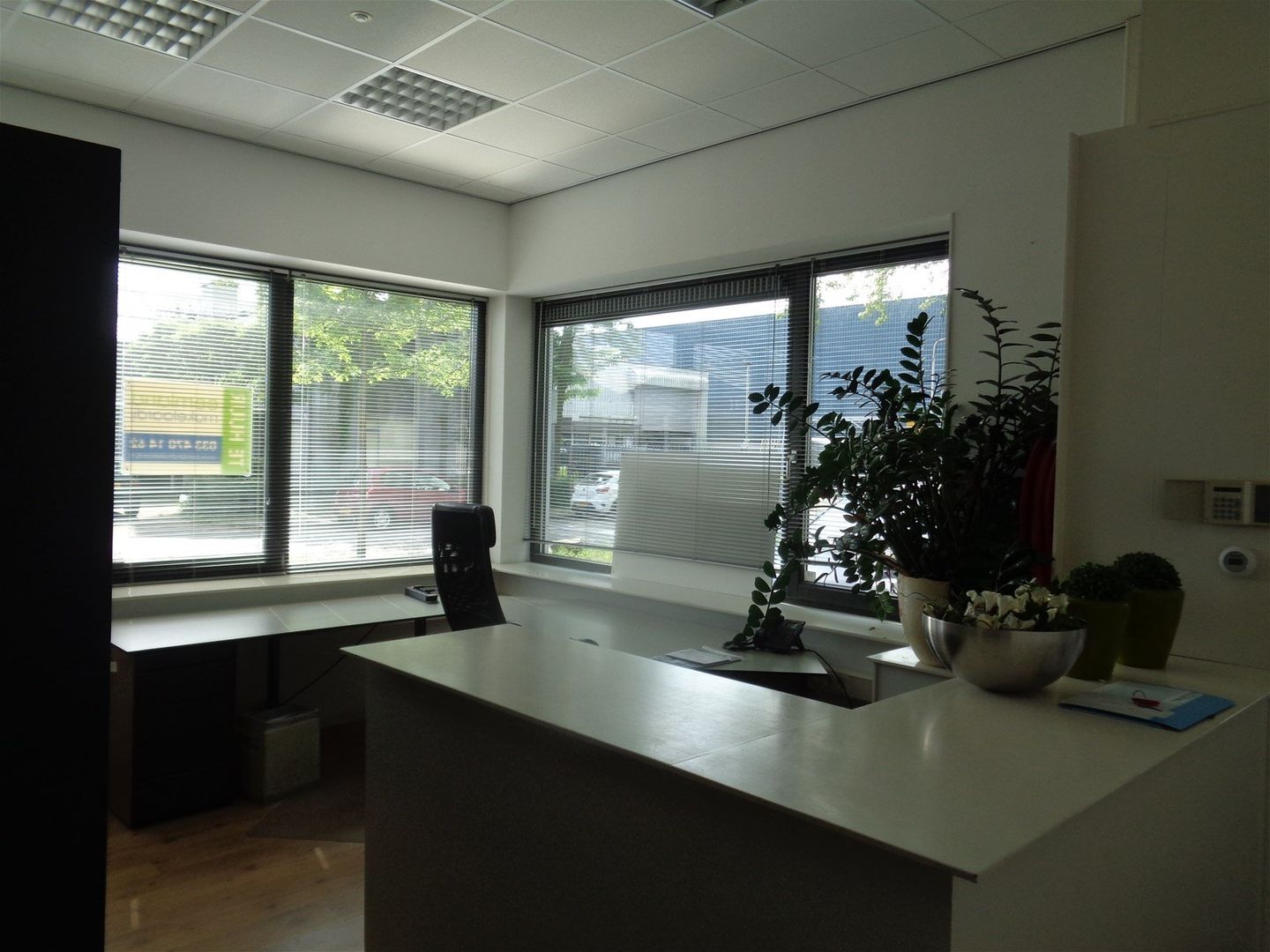 View photo 4 of Nijverheidsweg-Noord 98-v