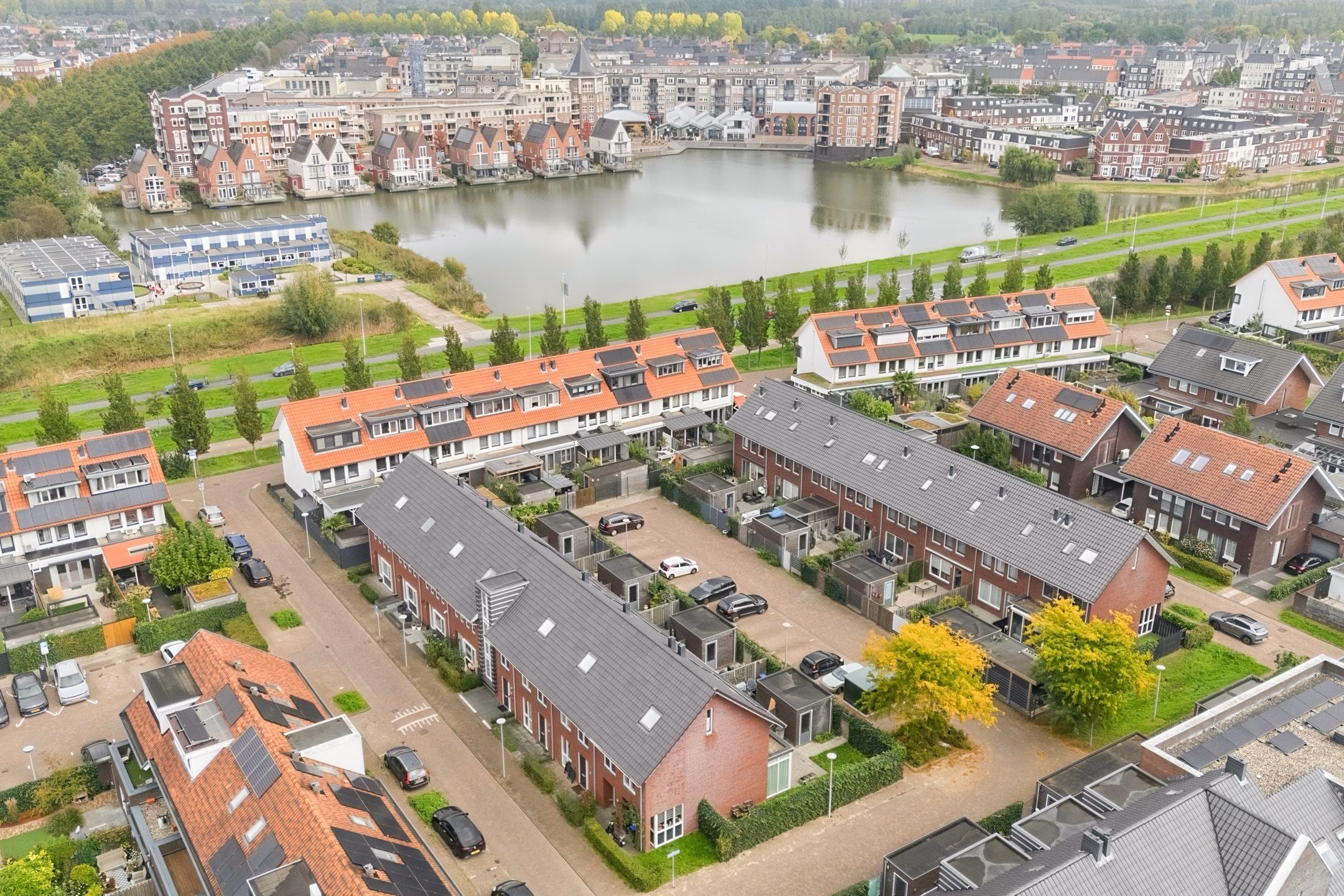 Foto 48 van Kruidentuinlaan 36