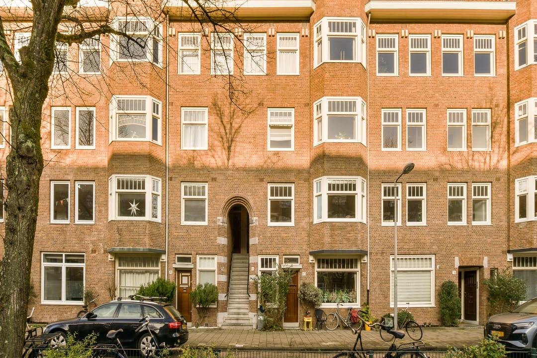 Photo 1 of Van Tuyll van Serooskerkenweg 62-1
