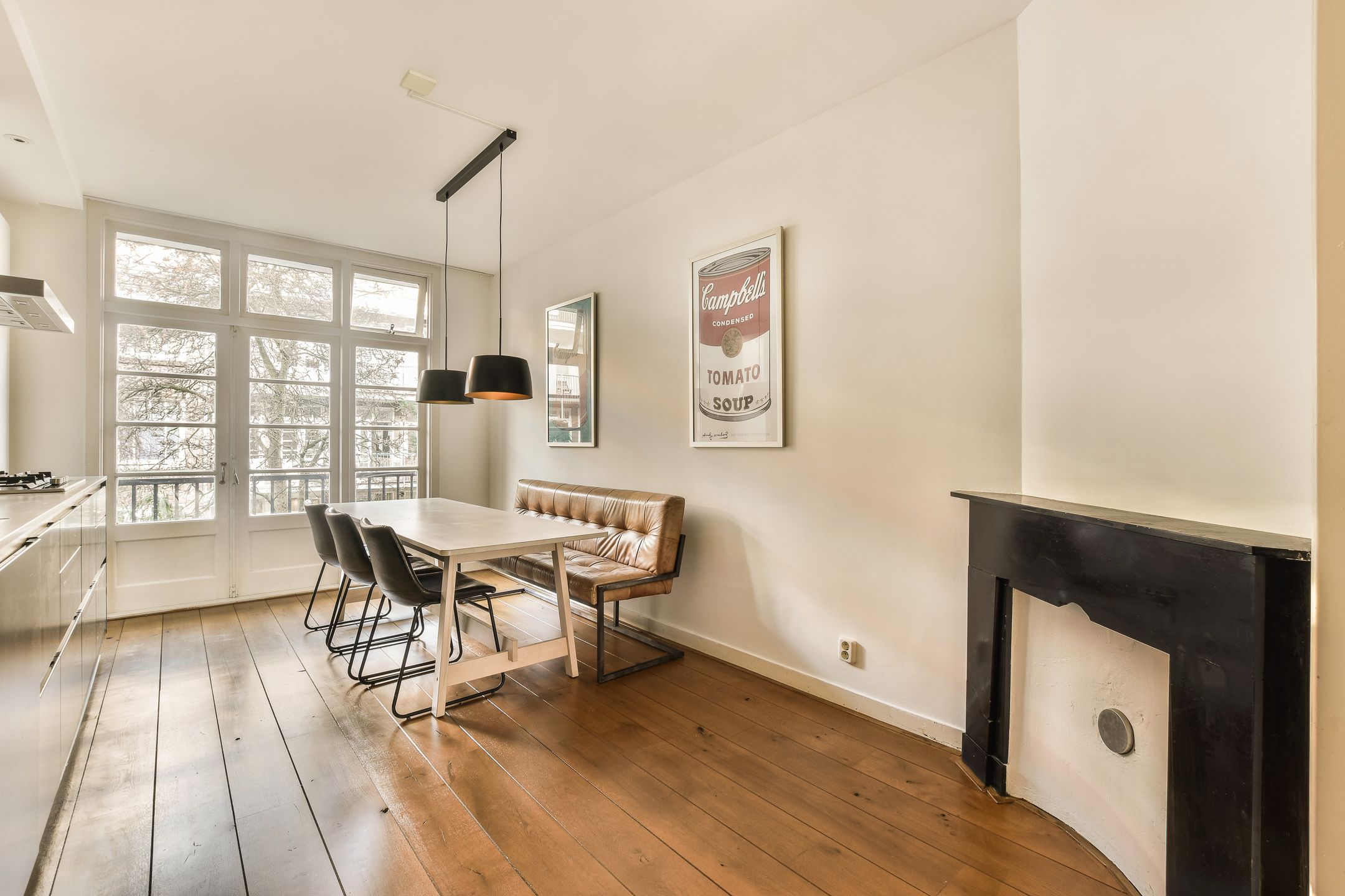Photo 6 of Van Tuyll van Serooskerkenweg 62-1