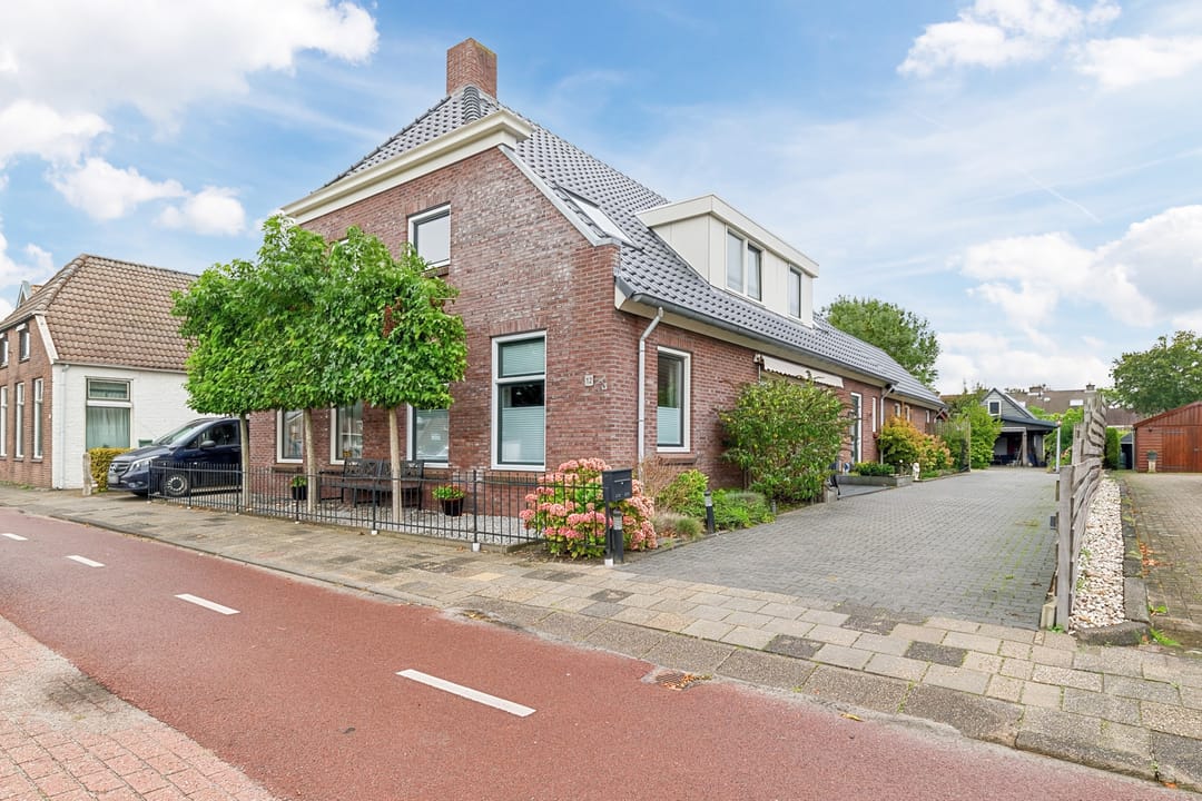 Foto 2 van Hoofdweg 12
