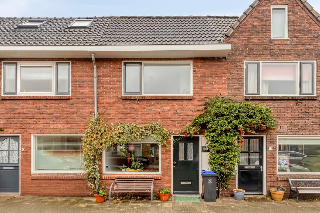 Photo 1 of Adelboldstraat 10