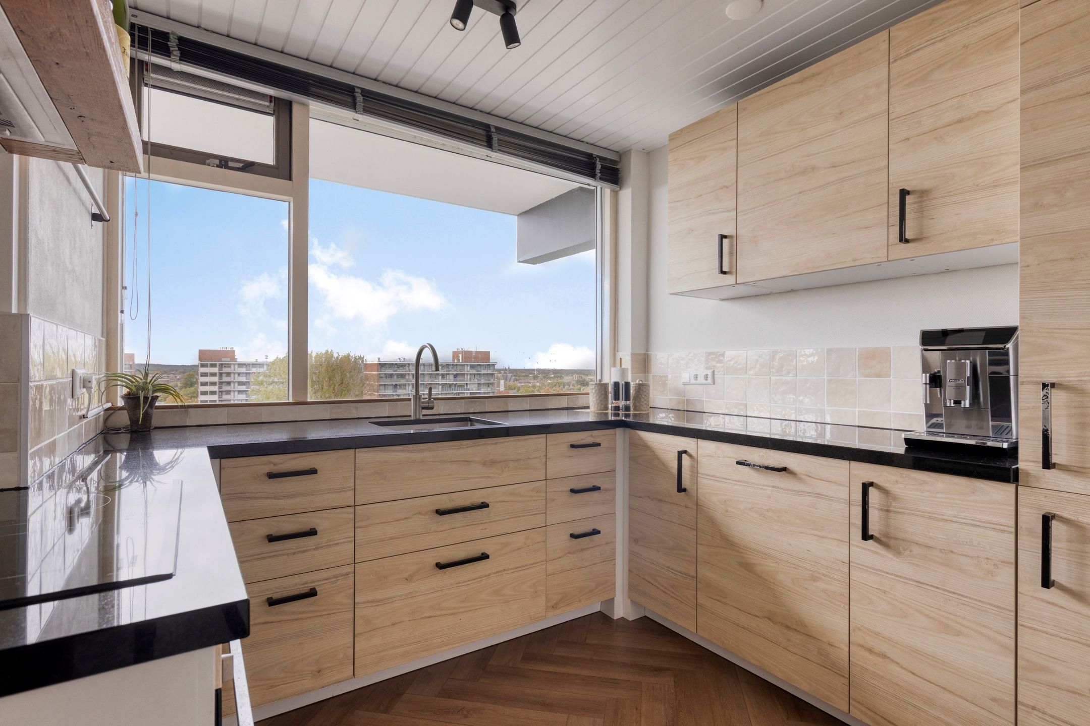 Photo 3 of Zuiderkruis 736