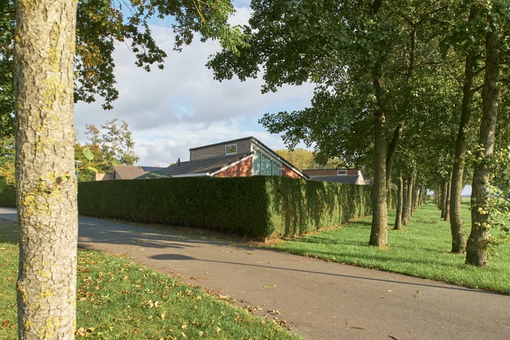 Vrijstaande woning te koop: Bargereed 12, Tzummarum