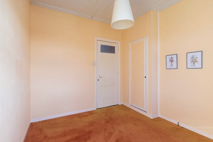 Tussenwoning te koop: Emmakade 40, Leeuwarden