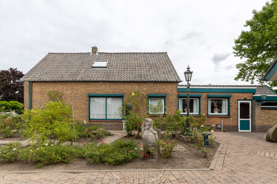 Photo 43 of Hoofdstraat 22