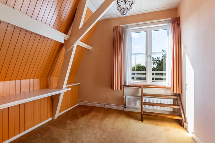 Tussenwoning te koop: Emmakade 40, Leeuwarden