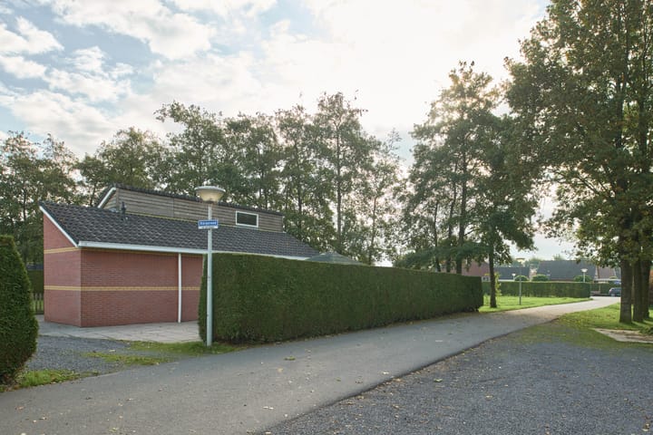 Vrijstaande woning te koop: Bargereed 12, Tzummarum