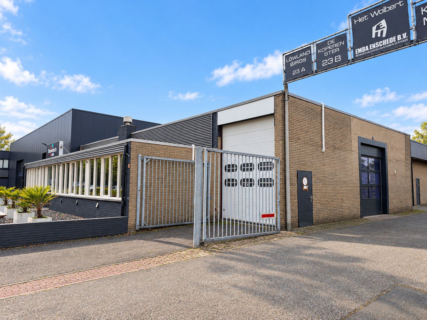 View photo 2 of Het Wolbert 23
