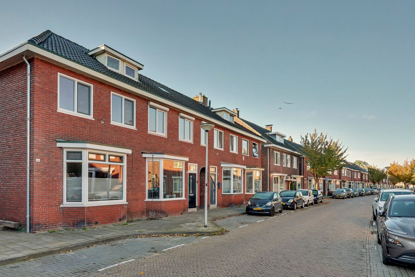 Foto 4 van Van Riebeekstraat 84