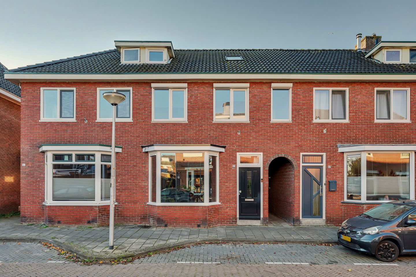 Foto 1 van Van Riebeekstraat 84
