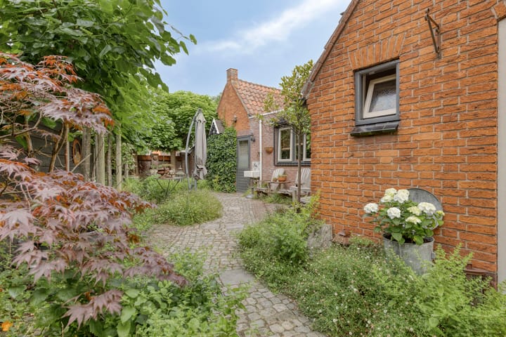 Foto 3 van Nieuwe Kerkstraat 2