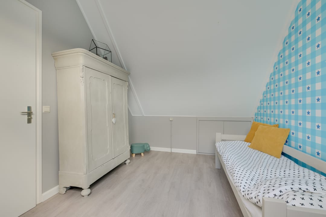 Photo 28 of Roerdomp 81