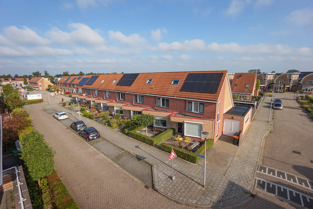 Photo 37 of Roerdomp 81