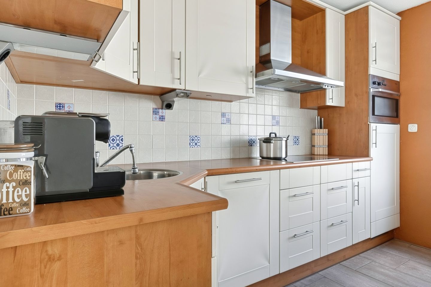 Photo 10 of Simpelveldstraat 26