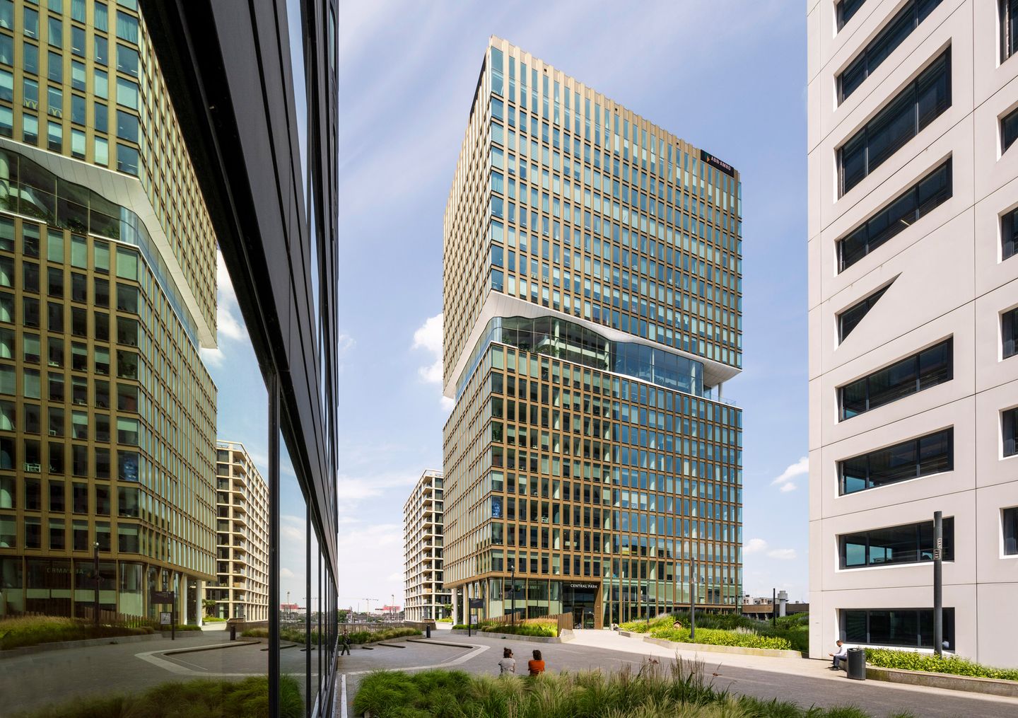 Bekijk foto 1 van Stadsplateau 19