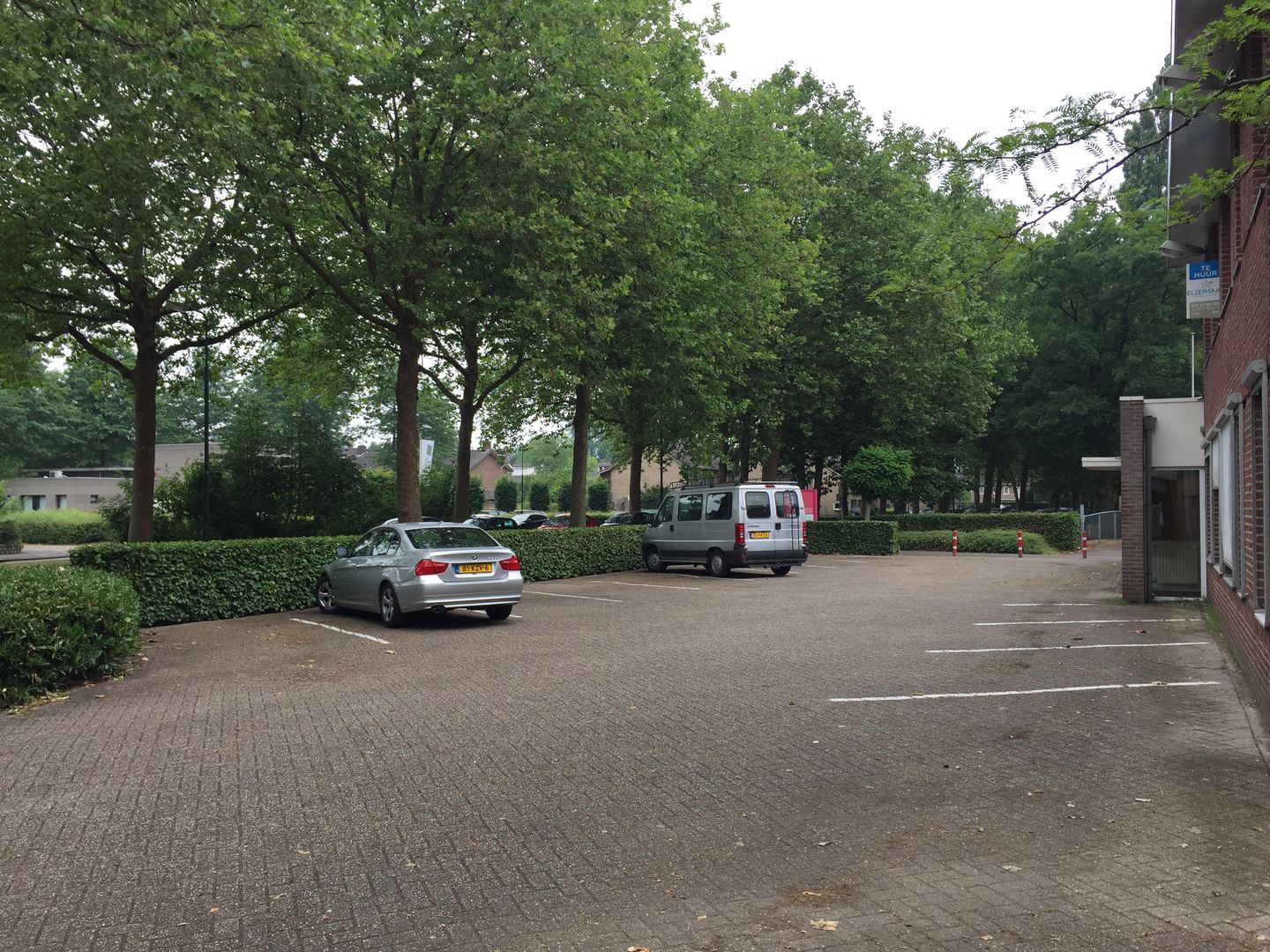 Bekijk foto 2 van Burg. Verwielstraat 67