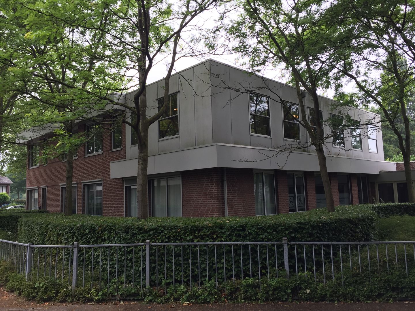 Bekijk foto 3 van Burg. Verwielstraat 67