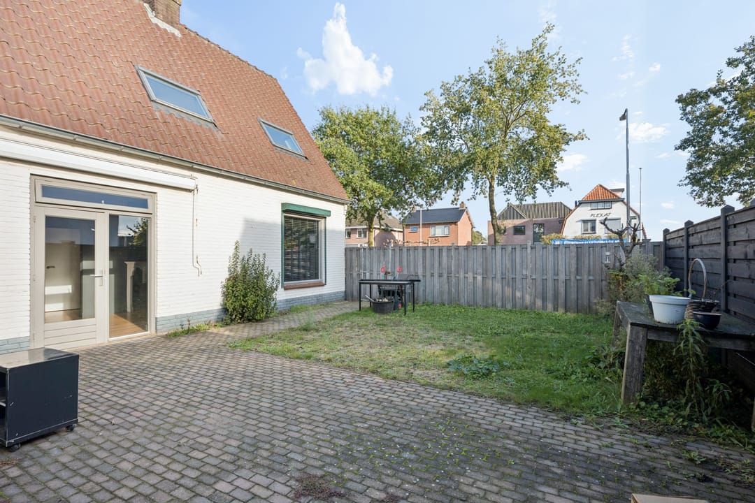 Photo 22 of Veenendaalsestraatweg 13