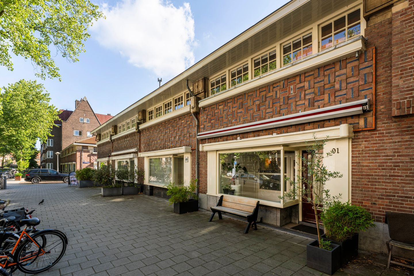 View photo 3 of Achillesstraat 91