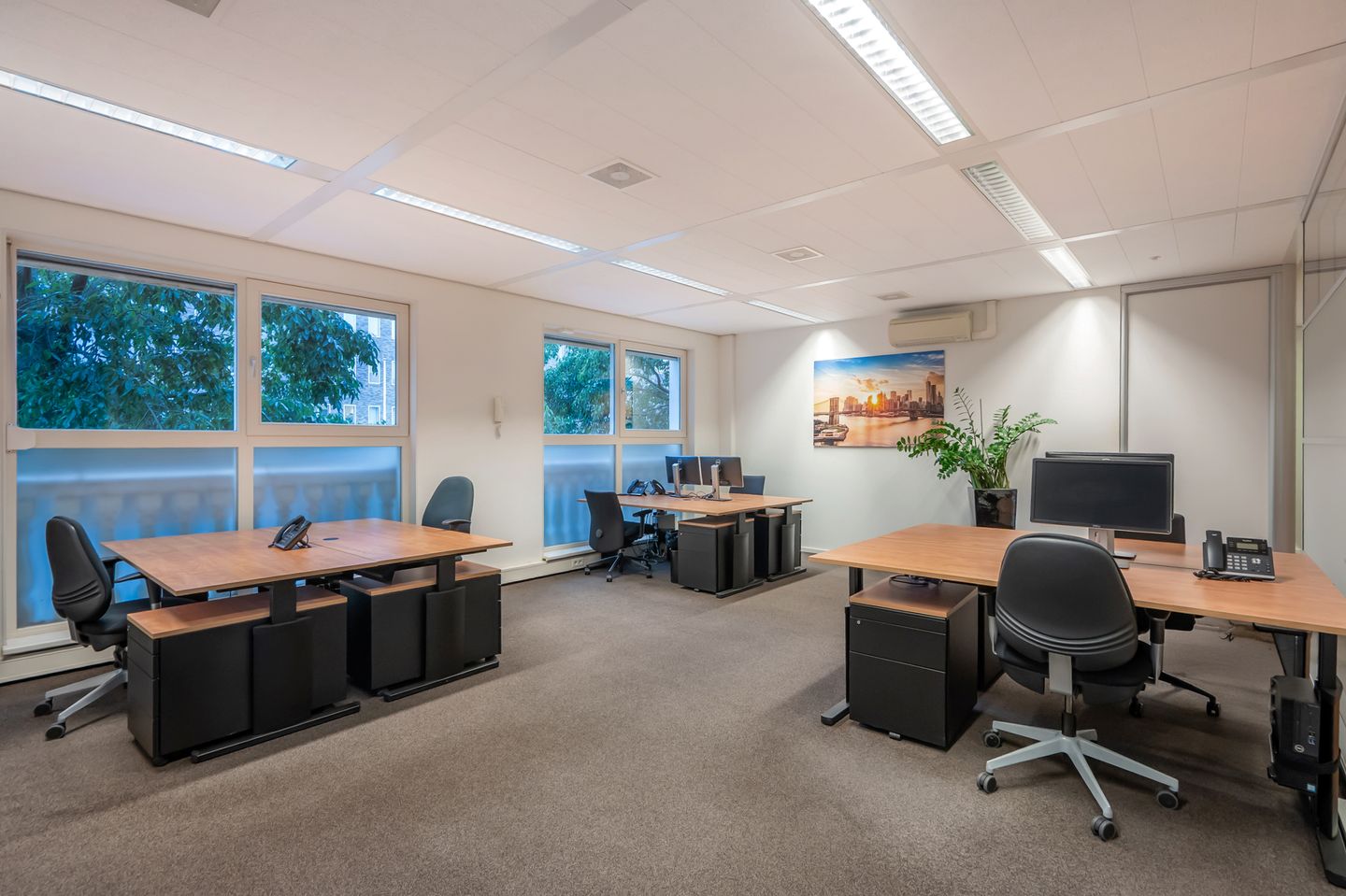 Bekijk foto 5 van Laan van Vredenoord 25-a