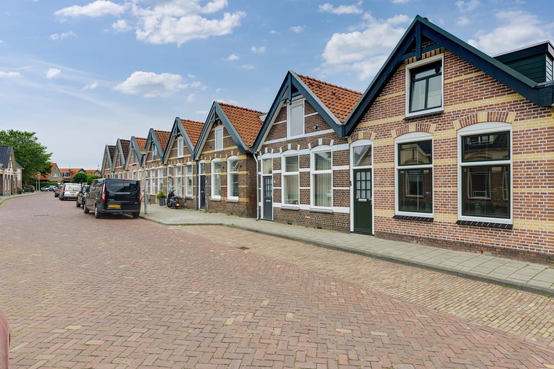 Photo 8 of Oostwijkstraat 48
