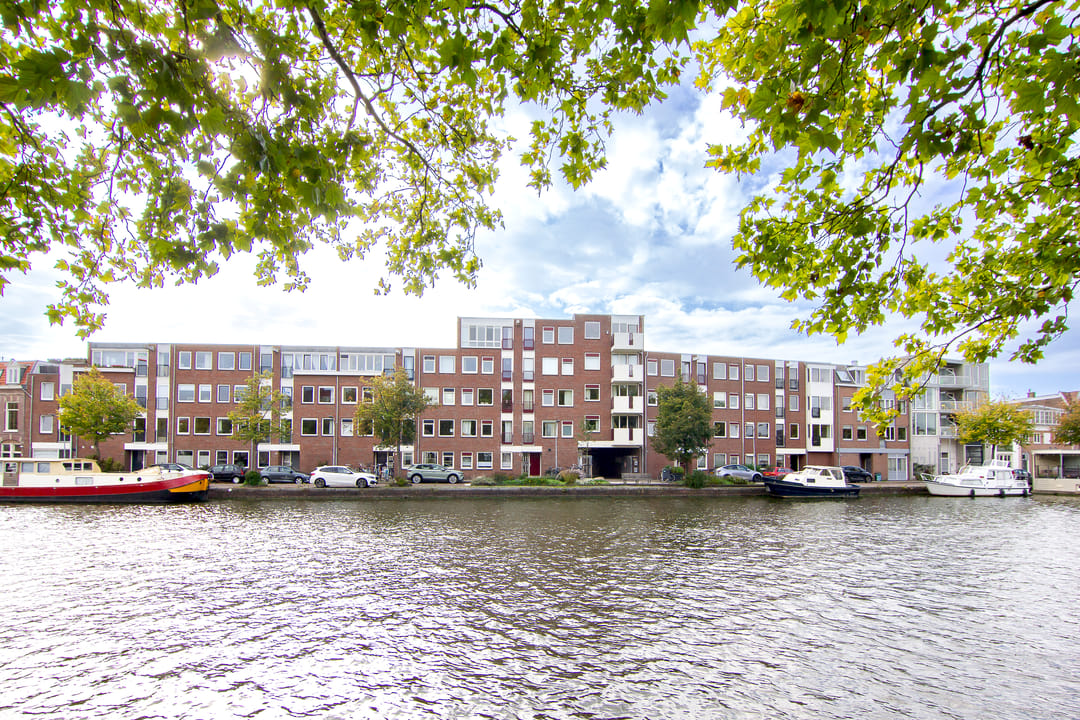 Photo 1 of Zuider Buiten Spaarne 50-N