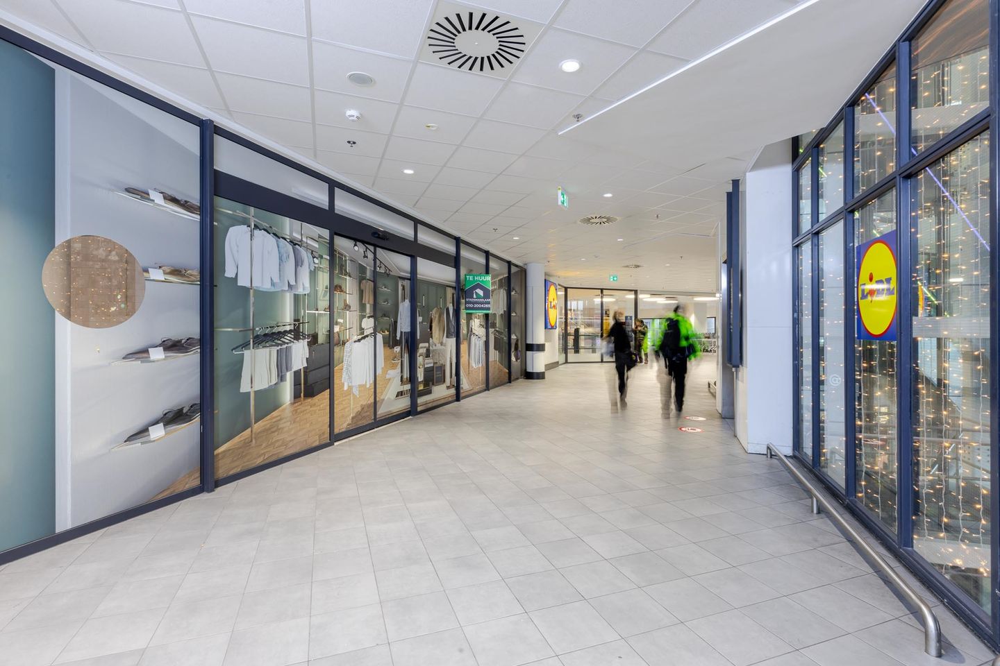 Bekijk foto 3 van Zuidplein 622