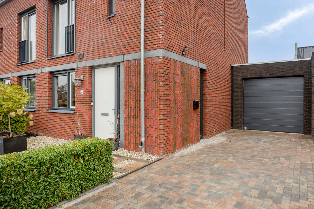 Foto 41 van Koninginnepage 25