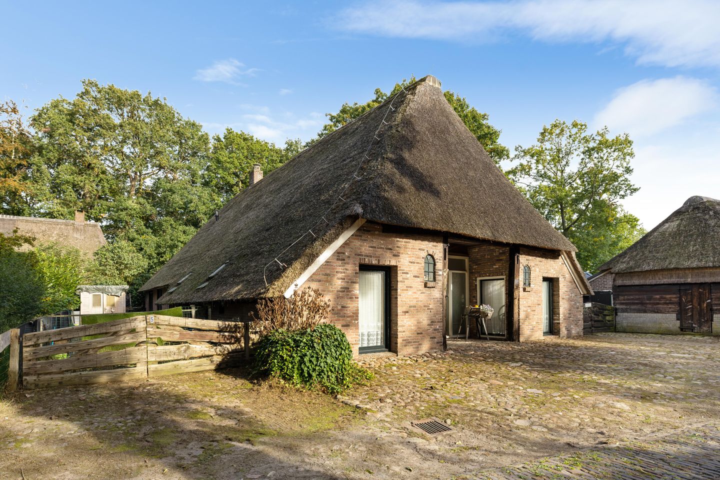 Foto 1 van Westeinde 5