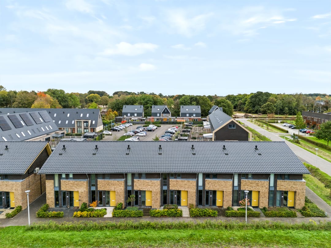Photo 37 of Van Essenweg 74
