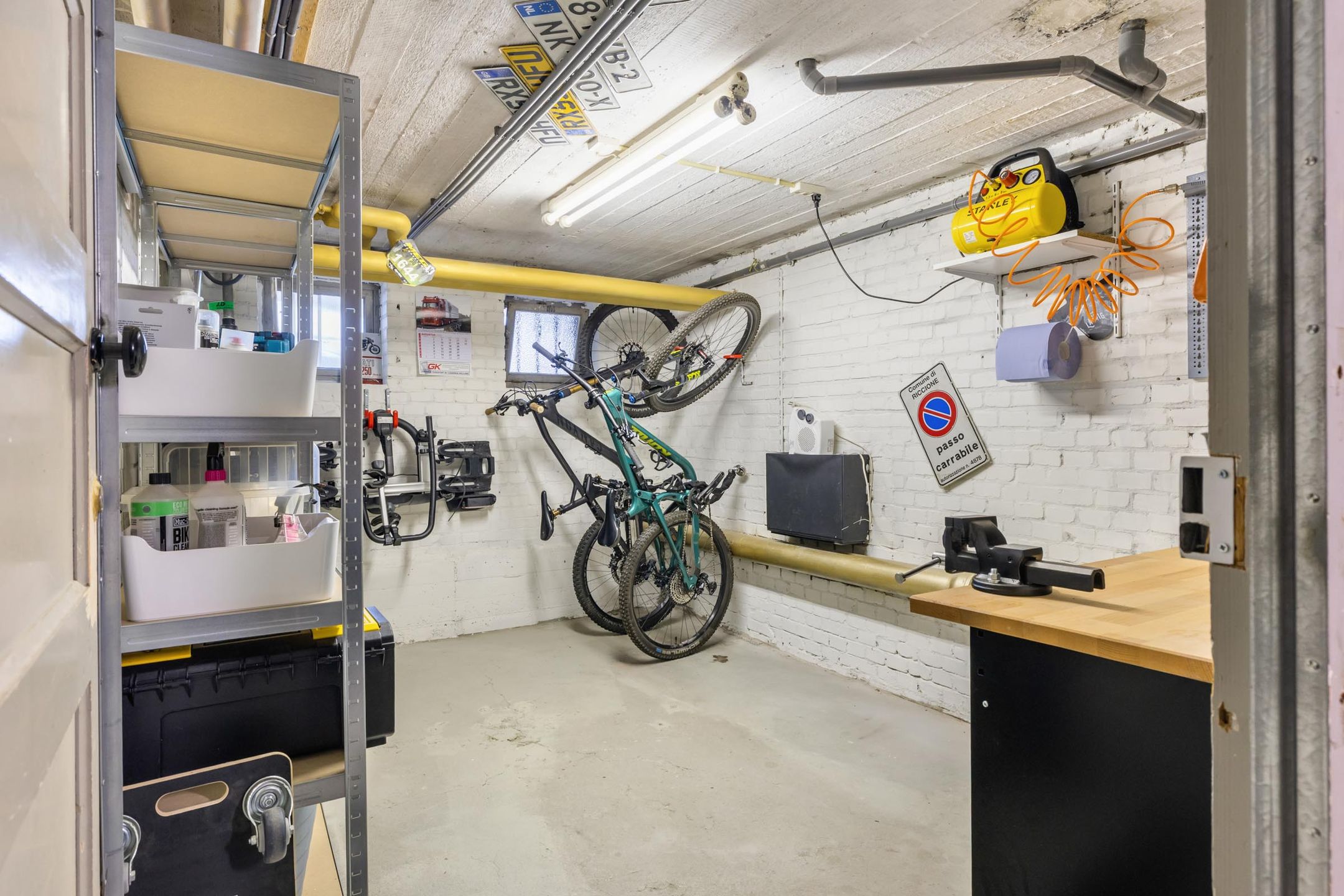 Photo 36 of Dr. Struyckenstraat 84
