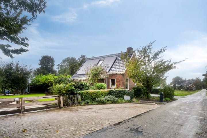 Photo 4 of Zuiderweg 2