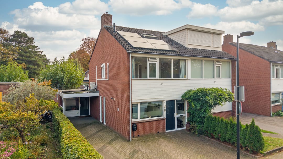 Photo 1 of IJsselstraat 33