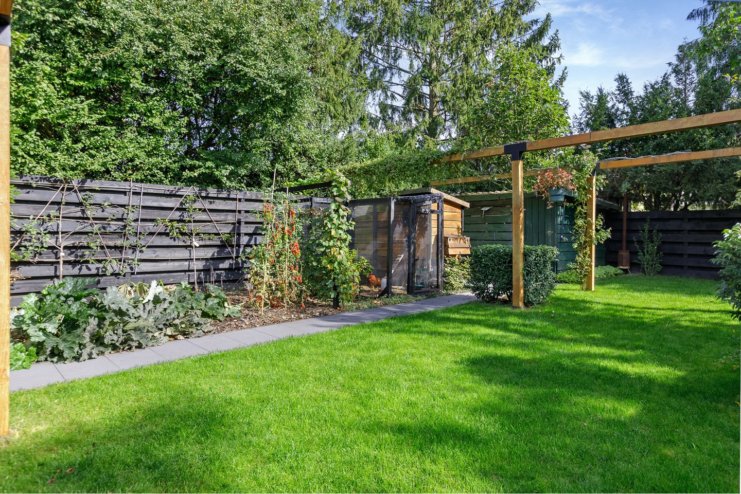 Foto 100 van Van Hoffenlaan 46