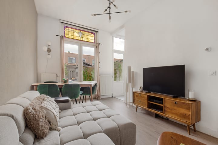 Photo 3 of A.L. Dyserinckstraat 51-A