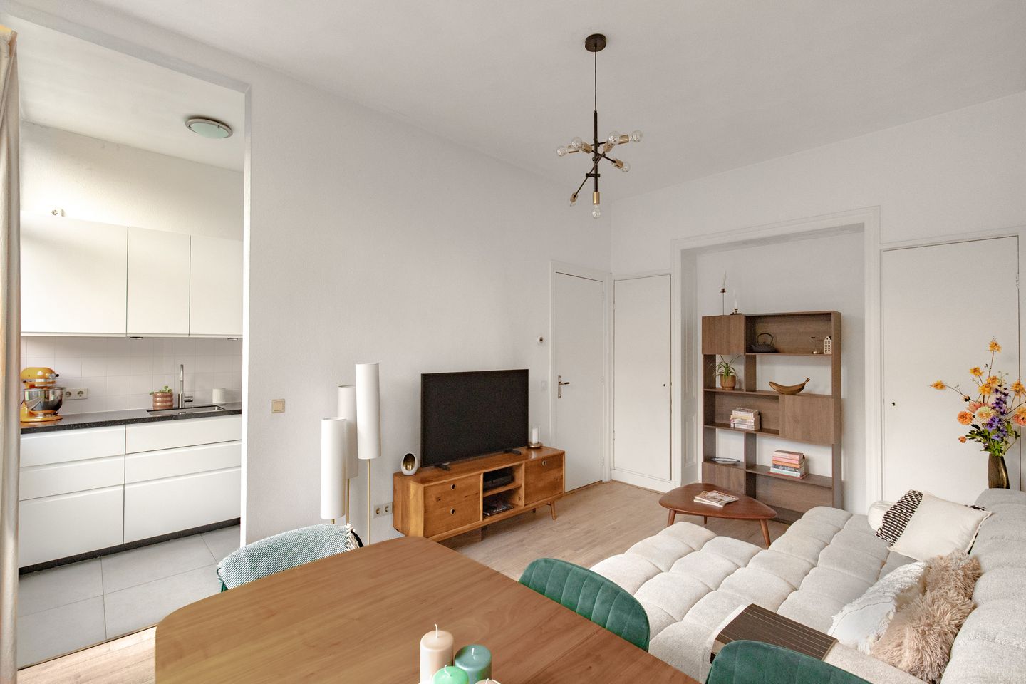Photo 4 of A.L. Dyserinckstraat 51-A