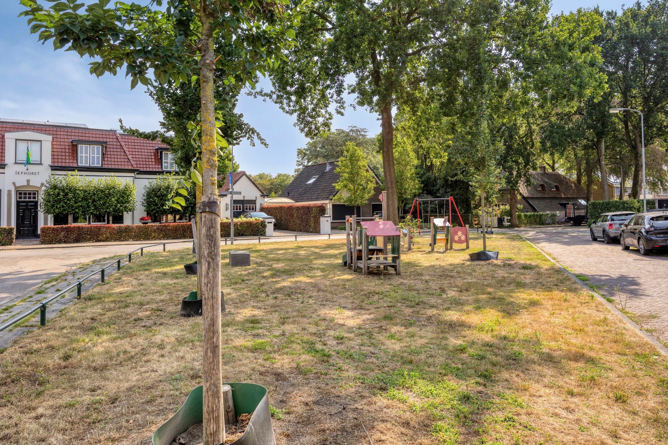 Photo 39 of Edeseweg 11-A