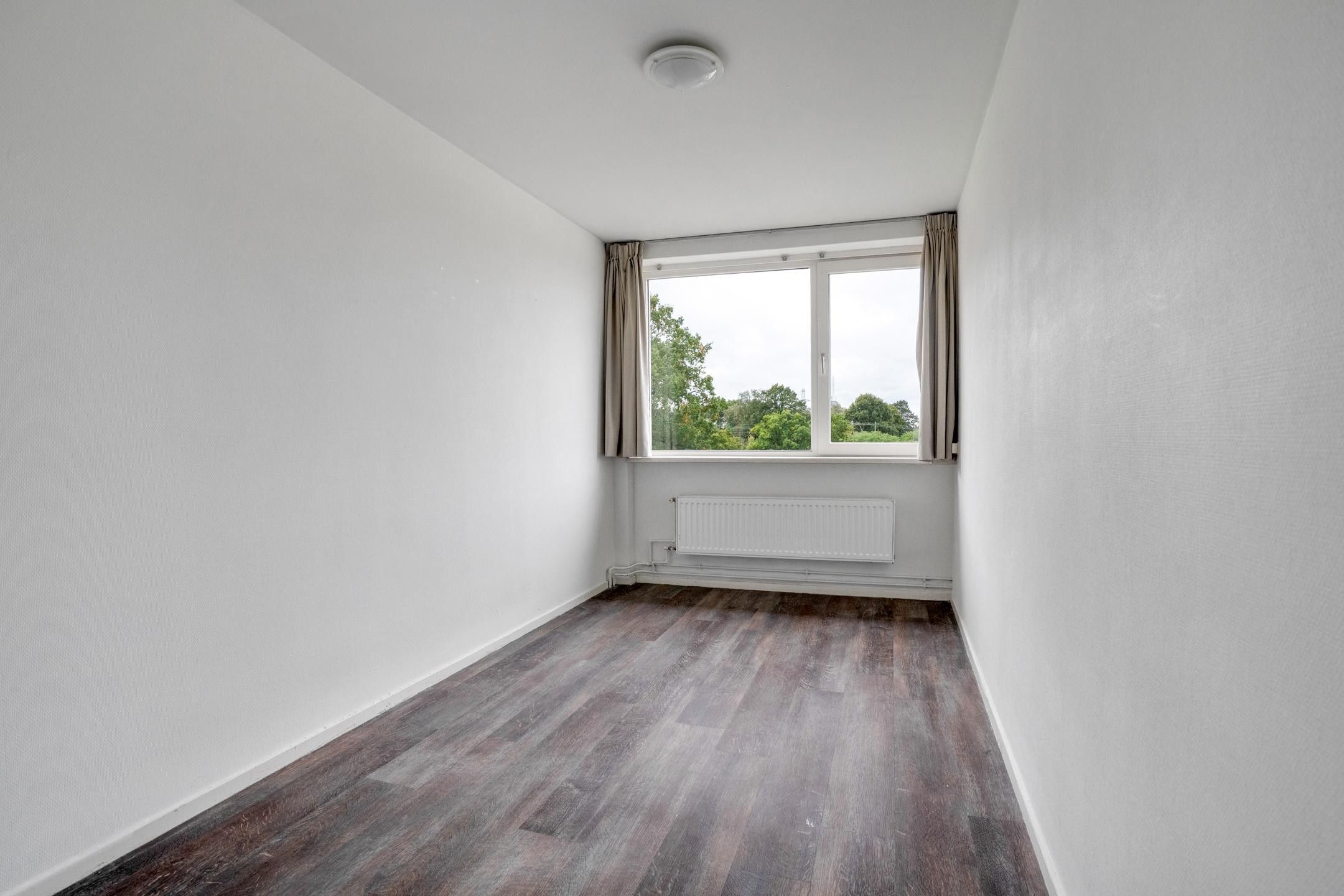 Photo 6 of Roelof van Schevenstraat 127