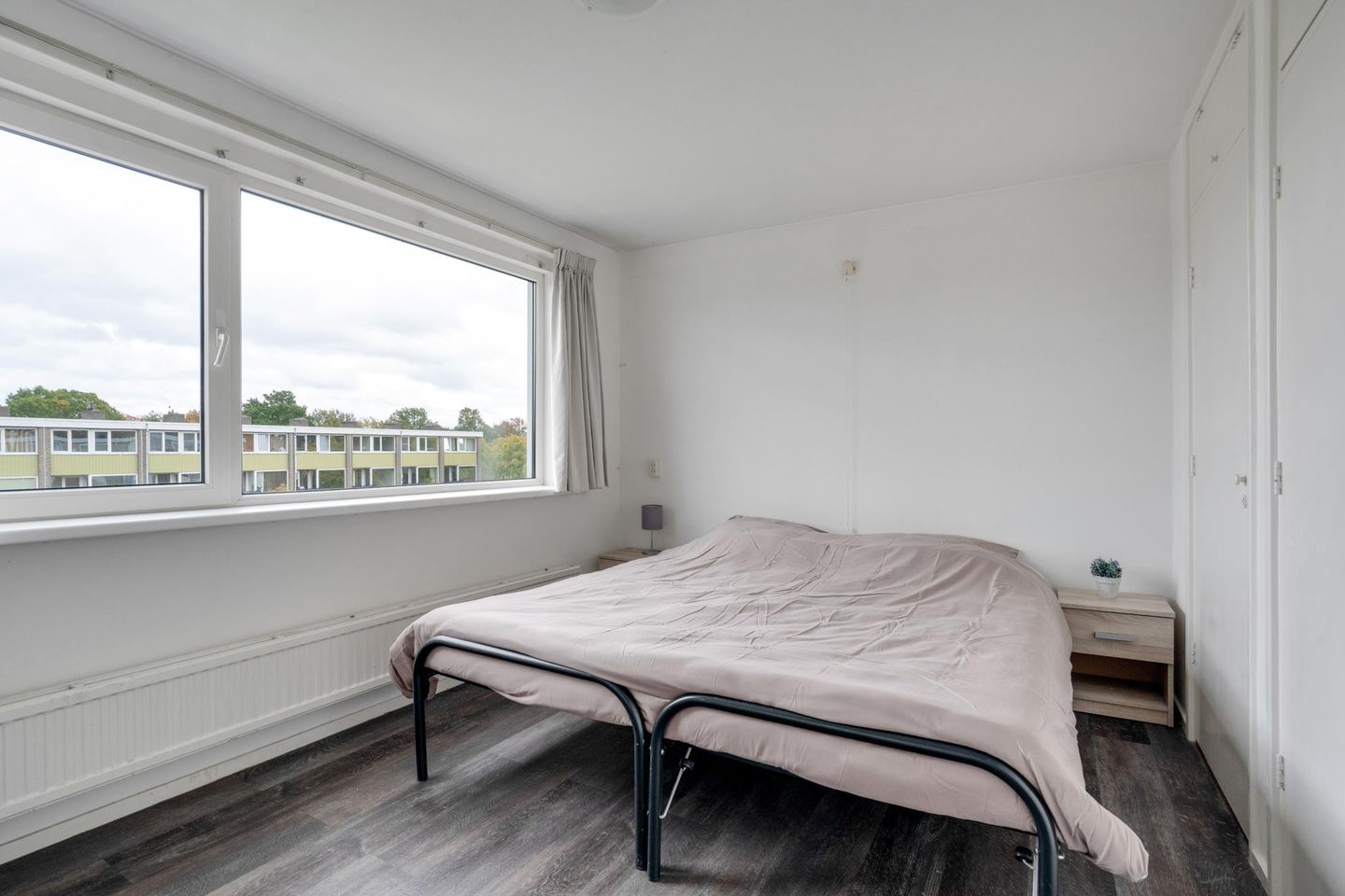 Photo 4 of Roelof van Schevenstraat 127