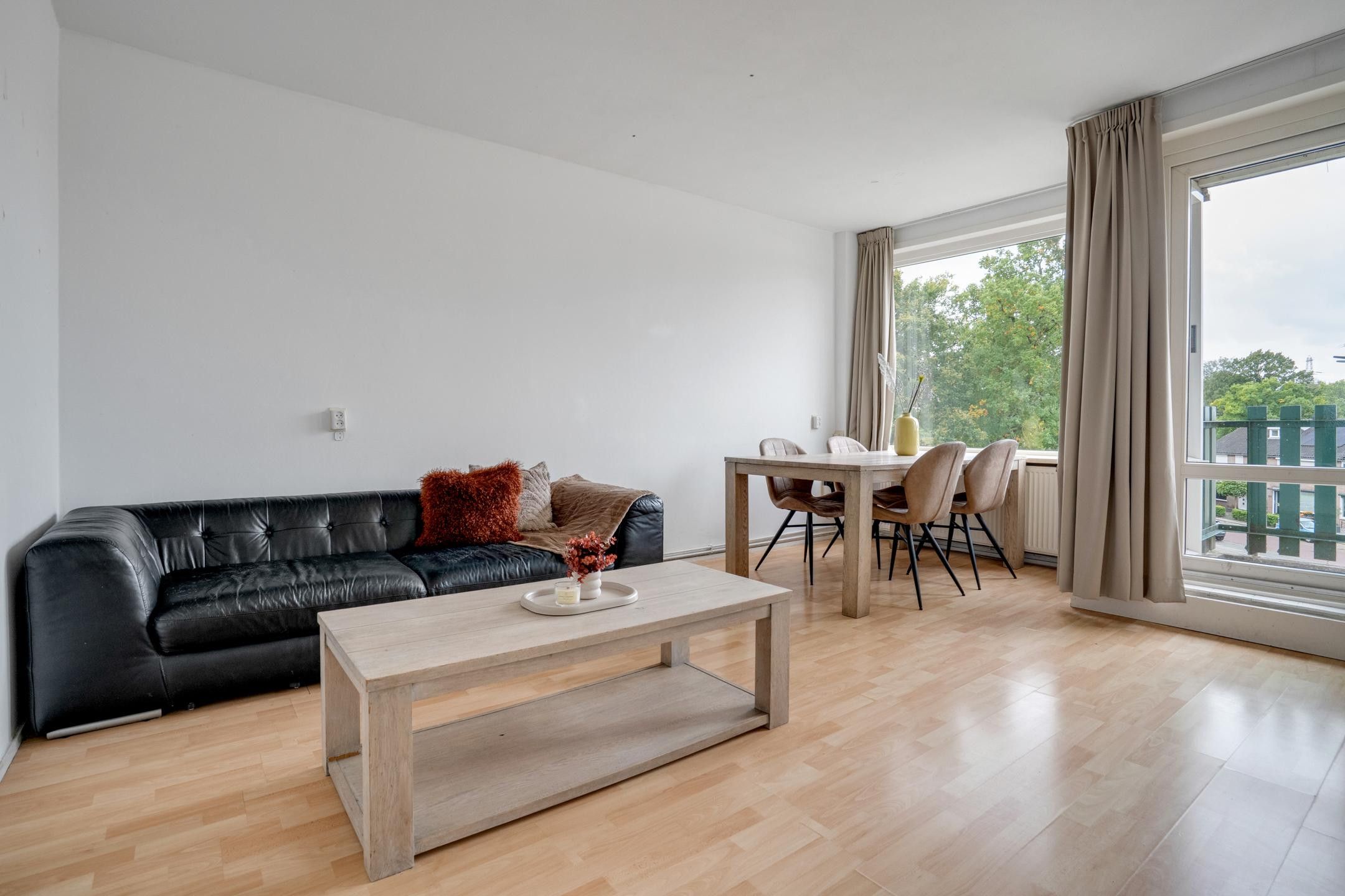 Photo 15 of Roelof van Schevenstraat 127