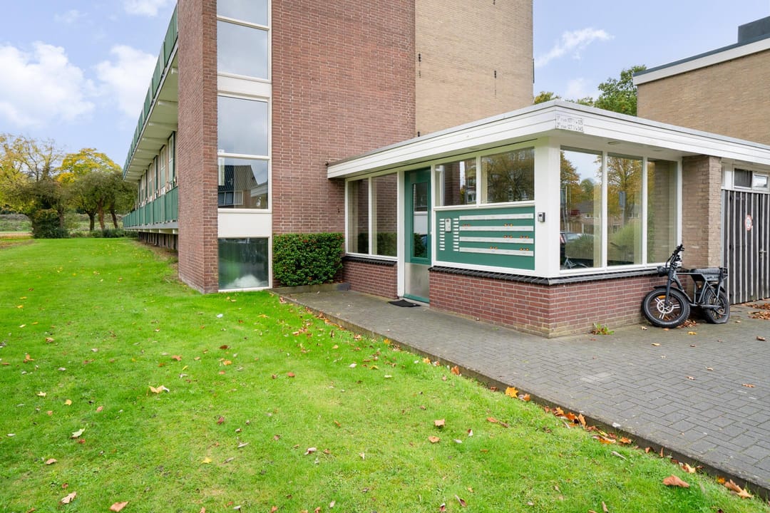 Photo 8 of Roelof van Schevenstraat 127