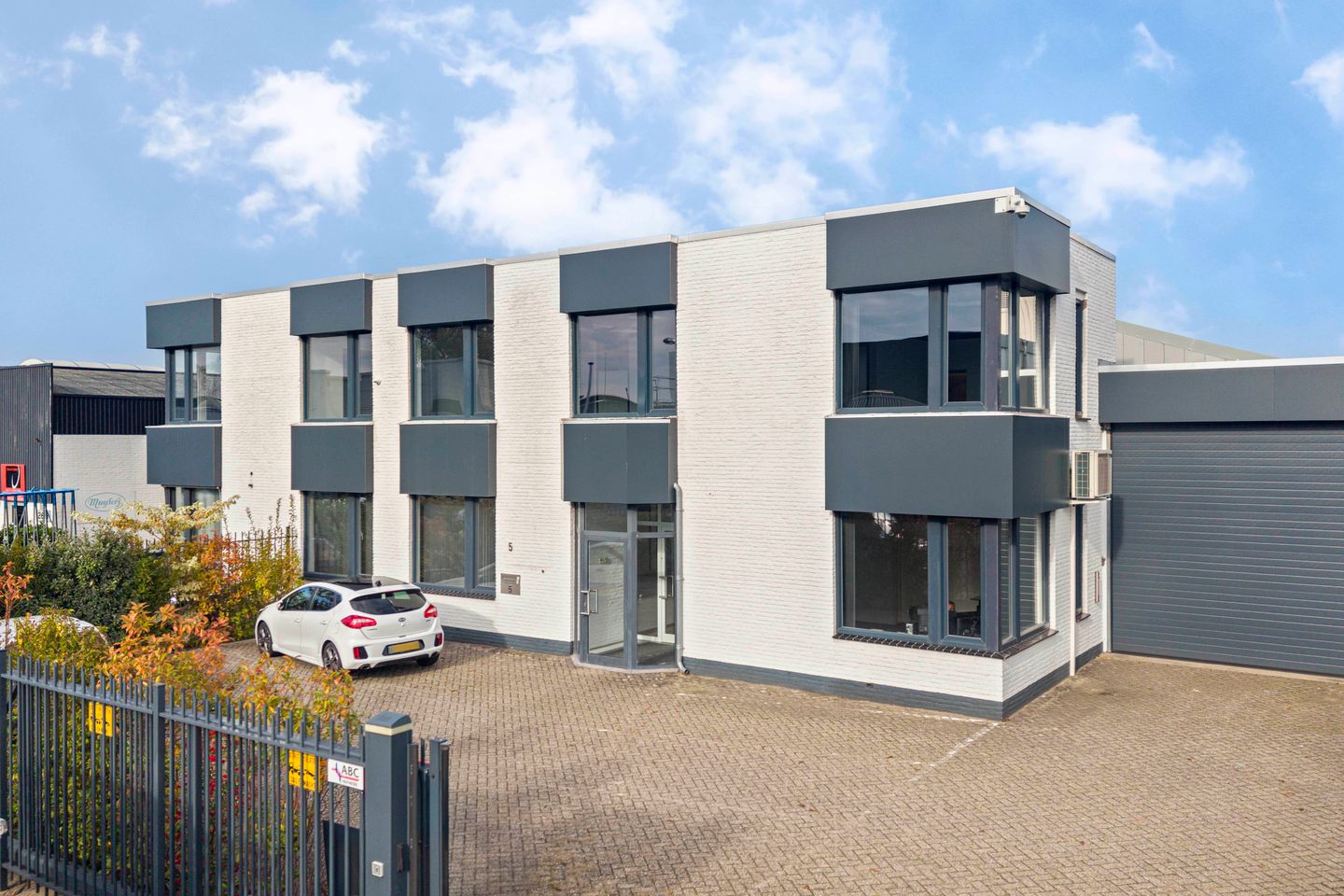 Bekijk foto 2 van van Coehoornstraat 5-B