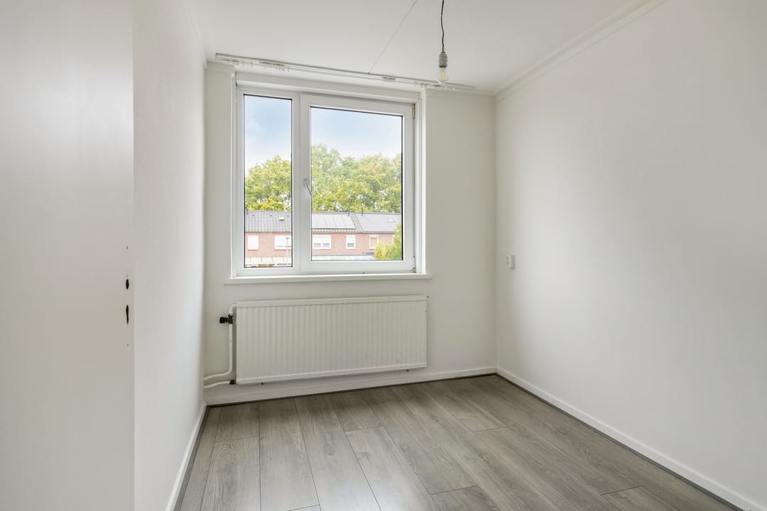 Photo 26 of Eenbesweg 5