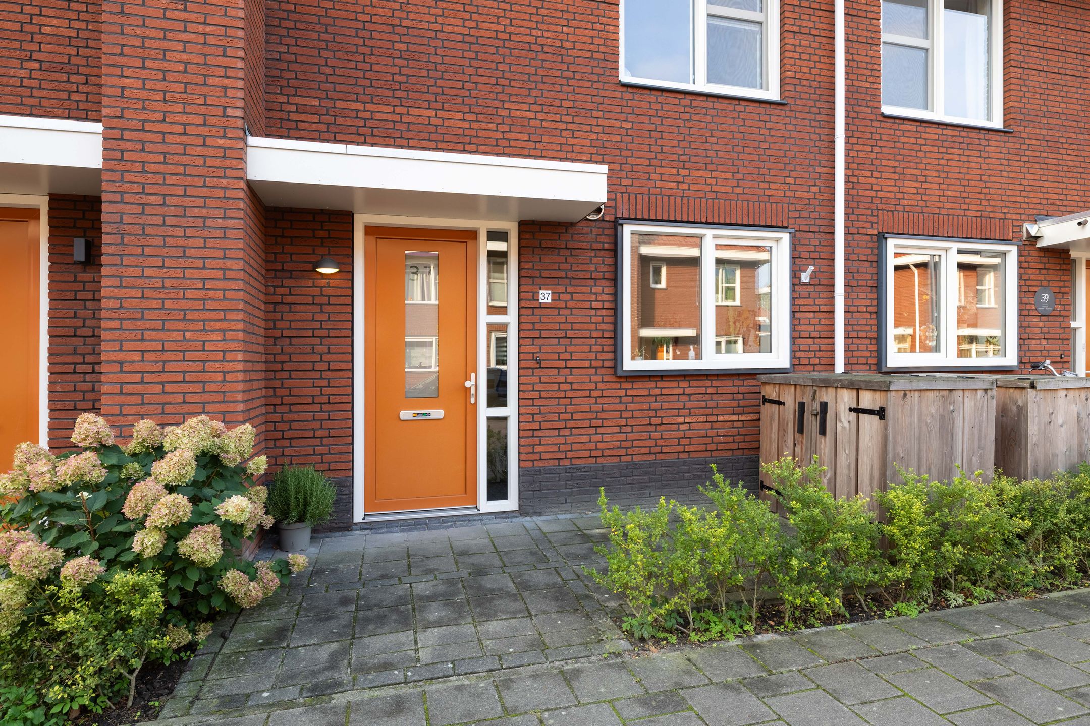 Photo 9 of Jan Luykenstraat 37