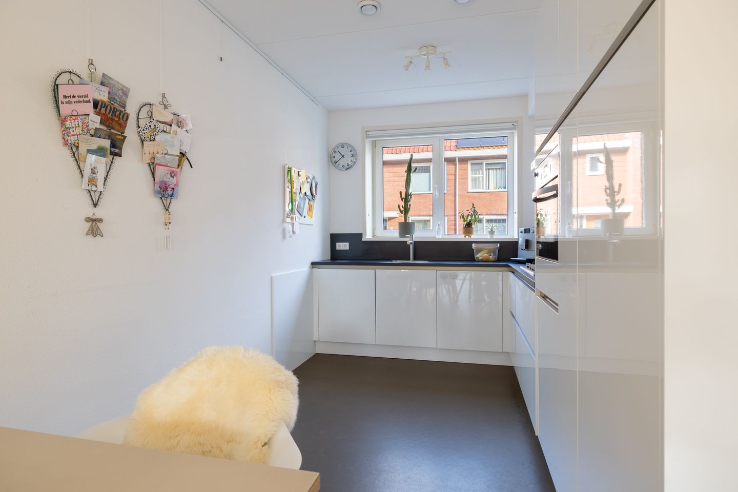 Photo 20 of Jan Luykenstraat 37