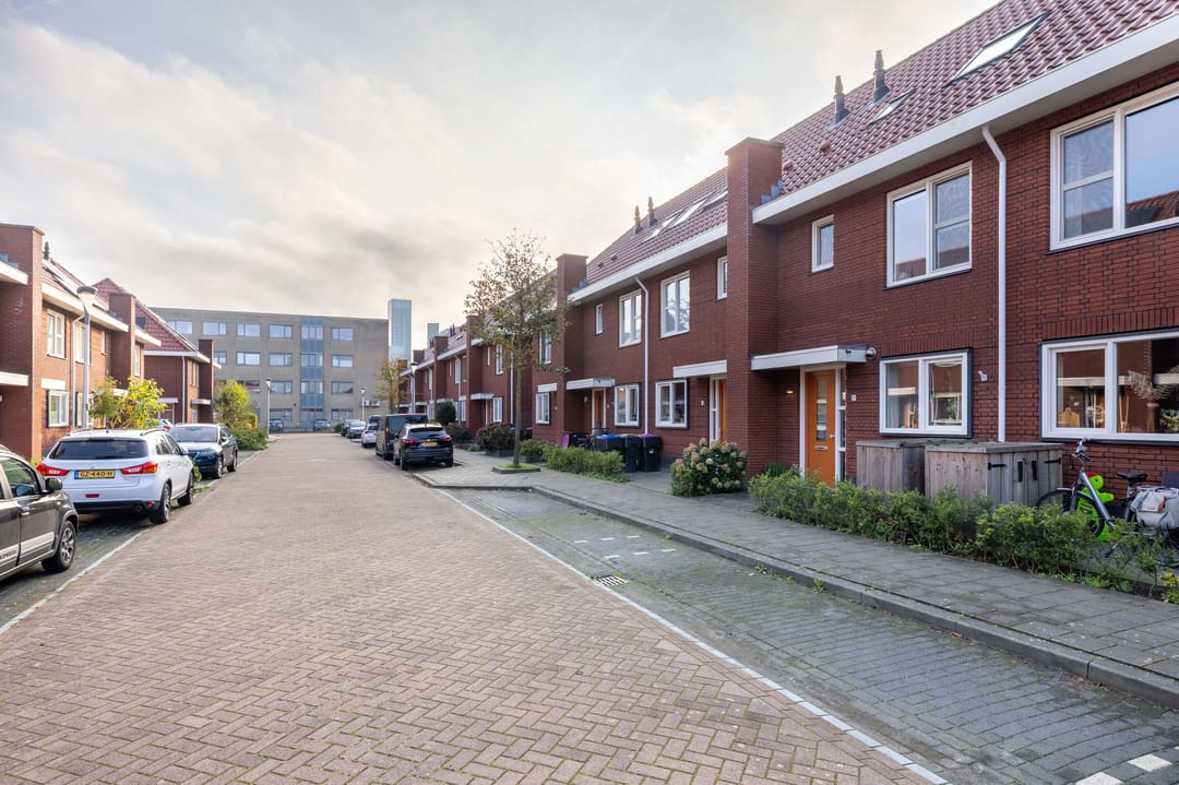 Photo 8 of Jan Luykenstraat 37