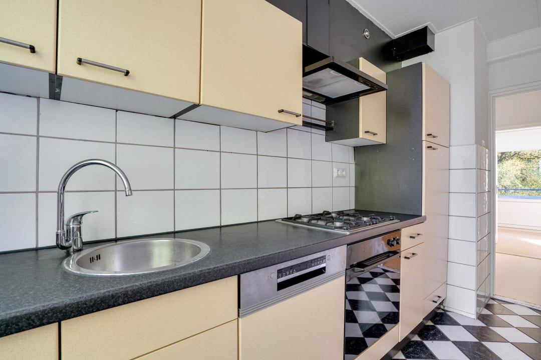 Photo 16 of Roelof van Schevenstraat 72